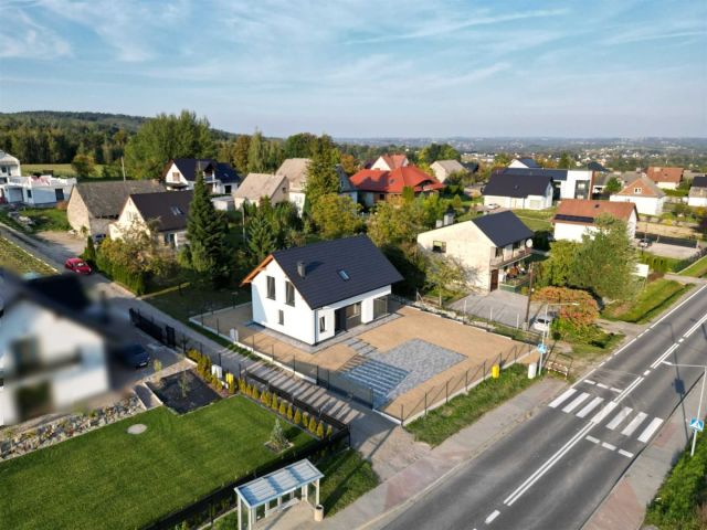 dom wolnostojący, 5 pokoi Jawornik, ul. Południowa. Zdjęcie 2