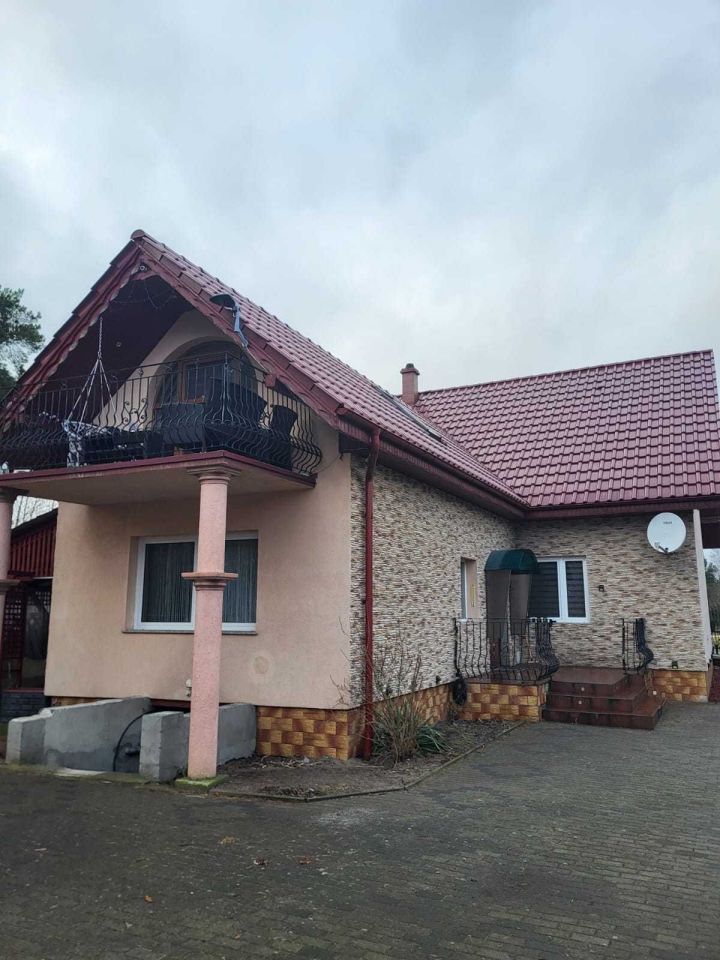 dom wolnostojący, 4 pokoje Wężyska. Zdjęcie 1