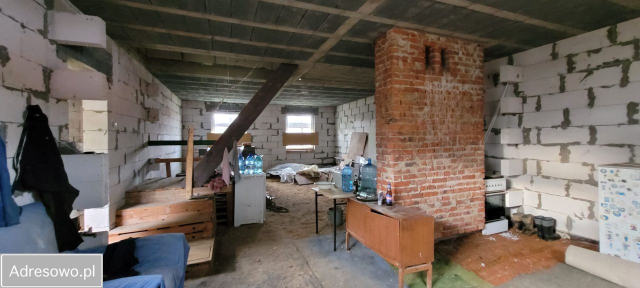 dom wolnostojący, 5 pokoi Sady. Zdjęcie 8