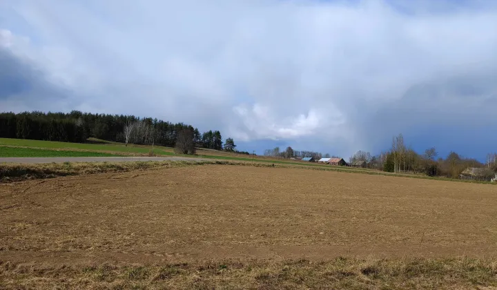 Działka budowlana Podsutki