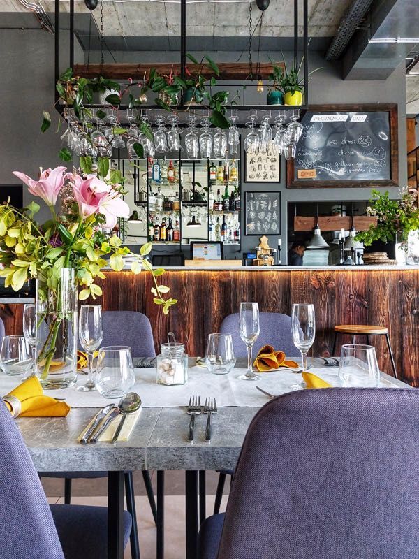 Lokal Rzeszów, al. Armii Krajowej. Zdjęcie 4