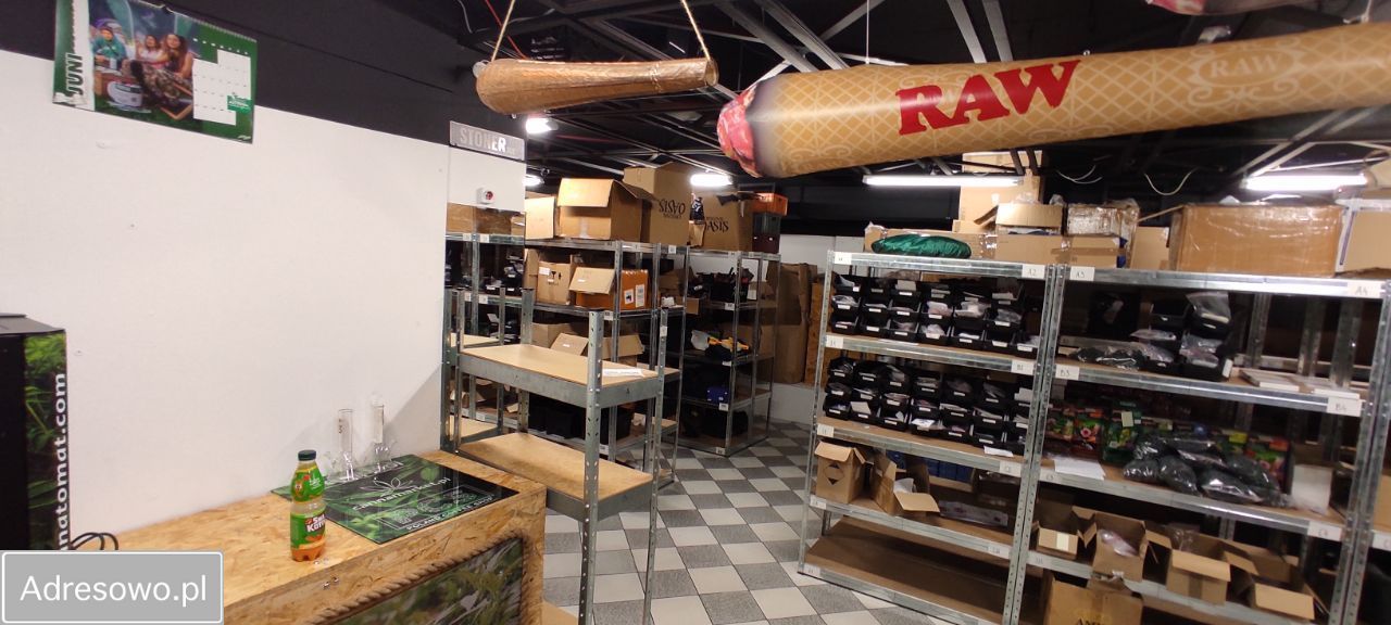 Hala/magazyn Łódź Retkinia, al. ks. kard. Stefana Wyszyńskiego. Zdjęcie 12