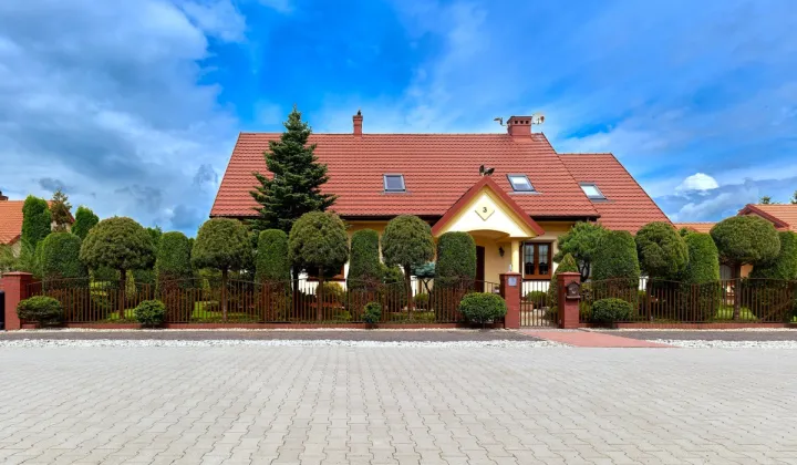 dom wolnostojący, 7 pokoi Serby, ul. Jaśminowa