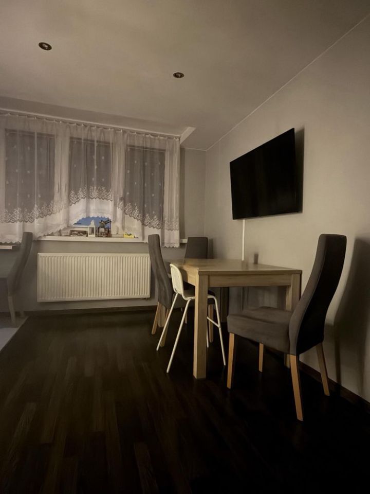 Mieszkanie 3-pokojowe Świętochłowice Centrum. Zdjęcie 1