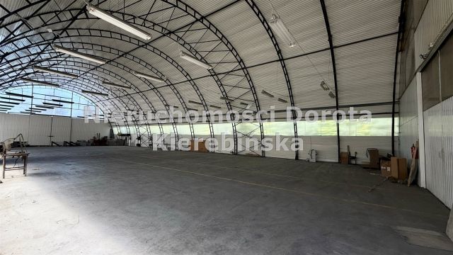 Hala/magazyn Ujazd. Zdjęcie 18