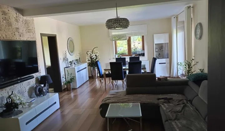 dom wolnostojący, 5 pokoi Dyszów, ul. Wąska