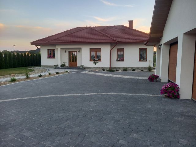 dom wolnostojący Brzozówka. Zdjęcie 1