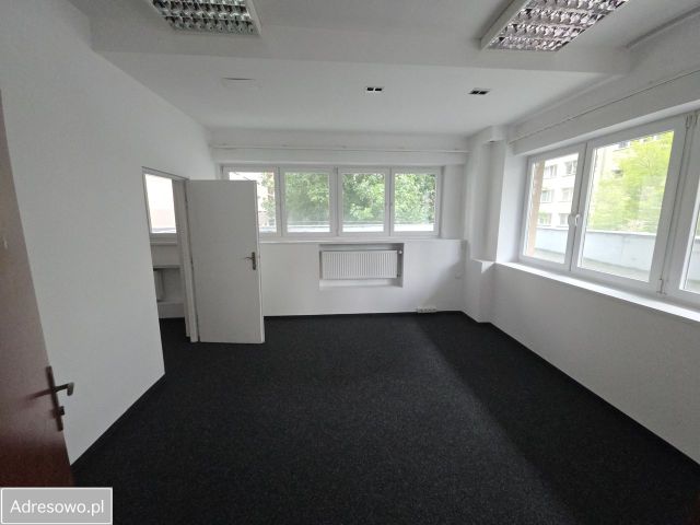 Biuro Warszawa Śródmieście, ul. Wspólna. Zdjęcie 1