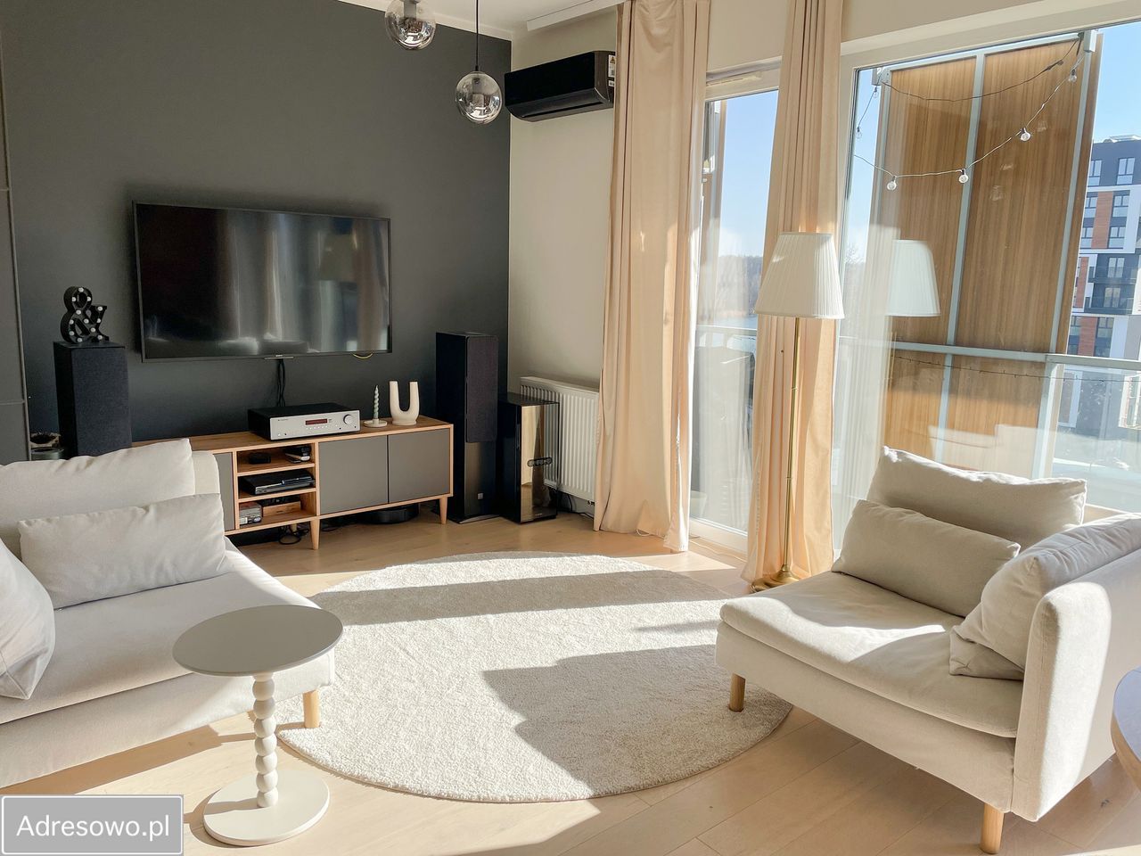 Mieszkanie 4-pokojowe Katowice Muchowiec, ul. gen. Kazimierza Pułaskiego. Zdjęcie 1