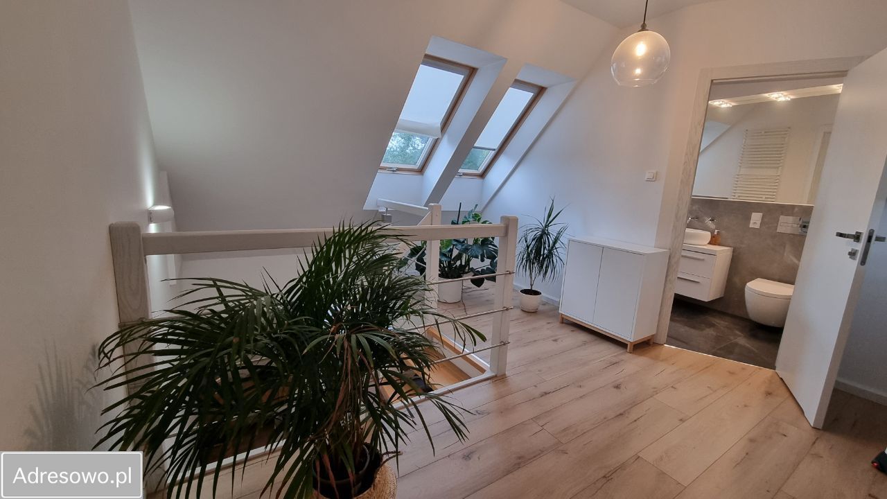 Mieszkanie 4-pokojowe Polanica-Zdrój. Zdjęcie 3