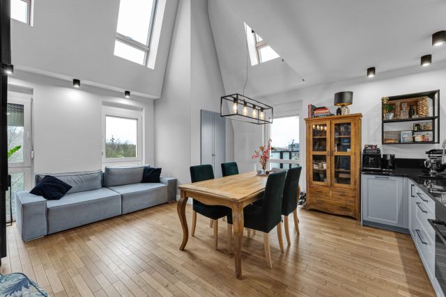 Mieszkanie 3-pokojowe Opole Półwieś, ul. kard. Stefana Wyszyńskiego. Zdjęcie 1