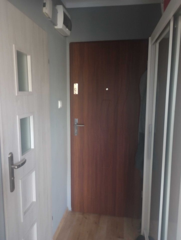 Mieszkanie 1-pokojowe Mrągowo, os. Grunwaldzkie. Zdjęcie 3