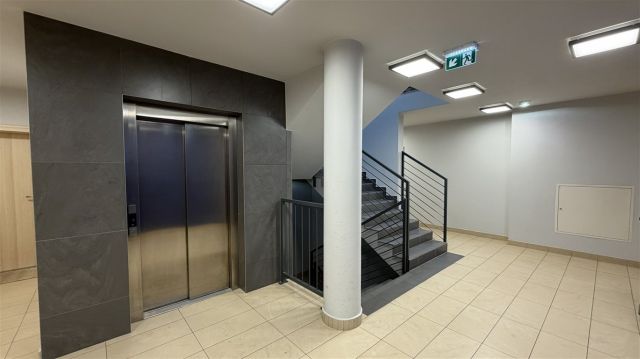 Mieszkanie 3-pokojowe Katowice, ul. Biskupa Tadeusza Szurmana. Zdjęcie 15