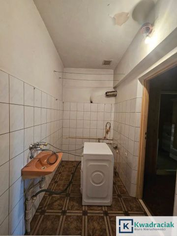 dom wolnostojący, 4 pokoje Bóbrka. Zdjęcie 8