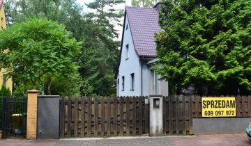 dom wolnostojący, 5 pokoi Sulejówek, ul. 11 Listopada 176