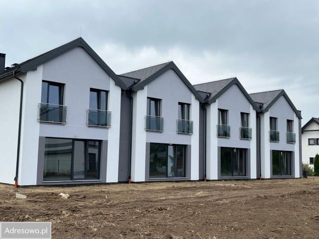 dom szeregowy, 5 pokoi Słotwina, os. Osiedle nad Potokiem. Zdjęcie 1