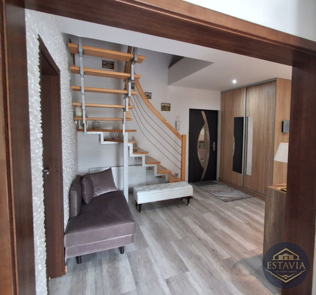 dom wolnostojący, 6 pokoi Ściechów. Zdjęcie 6