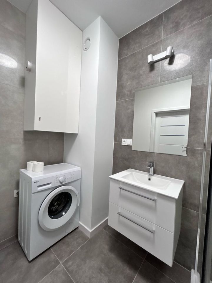 Mieszkanie 2-pokojowe Plewiska. Zdjęcie 2