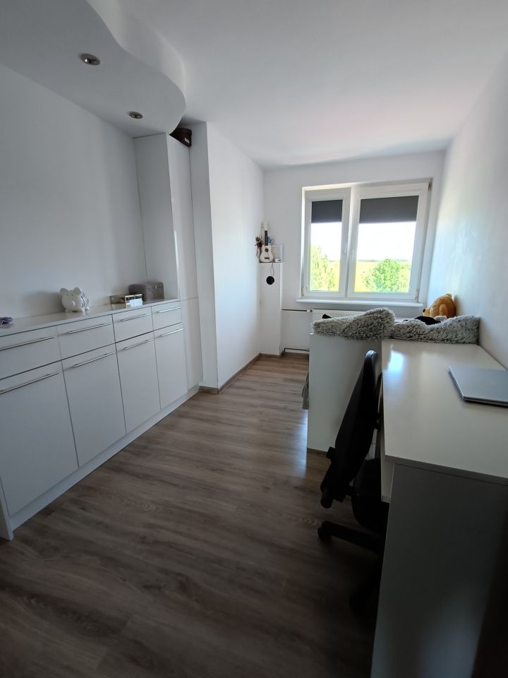 Mieszkanie 3-pokojowe Wawrów. Zdjęcie 15