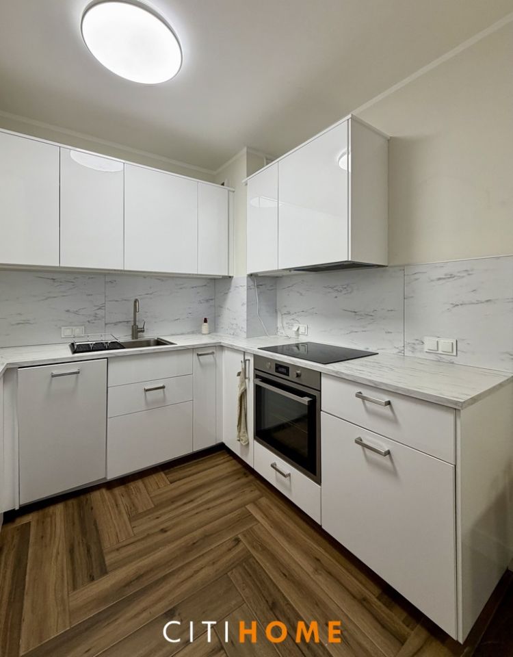 Mieszkanie 2-pokojowe Otwock Śródmieście, ul. Johna Lennona. Zdjęcie 5