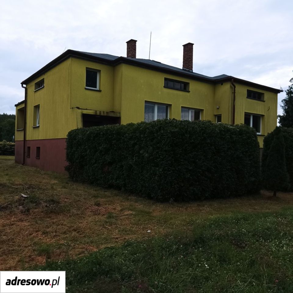 dom wolnostojący, 8 pokoi Godów, ul. Powstańców Śląskich. Zdjęcie 2