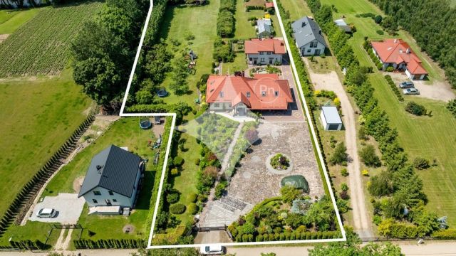 dom wolnostojący, 11 pokoi Rudzienice. Zdjęcie 32