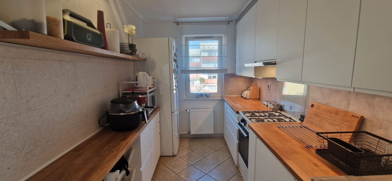 Mieszkanie 3-pokojowe Gdynia Obłuże, ul. mjr. Henryka Sucharskiego. Zdjęcie 8