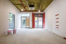 Lokal Piaseczno Centrum, ul. Karola Kniaziewicza. Zdjęcie 1