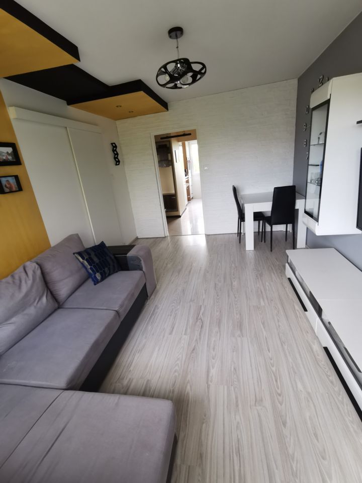 Mieszkanie 3-pokojowe Mielec Borek, ul. Aleja Ducha Świętego. Zdjęcie 2