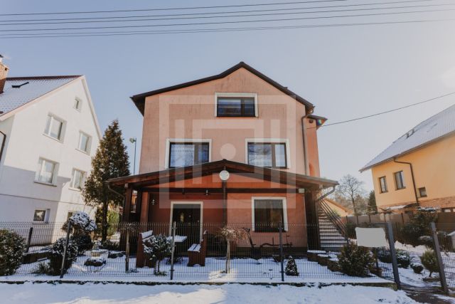 dom wolnostojący, 10 pokoi Żarnowska. Zdjęcie 21