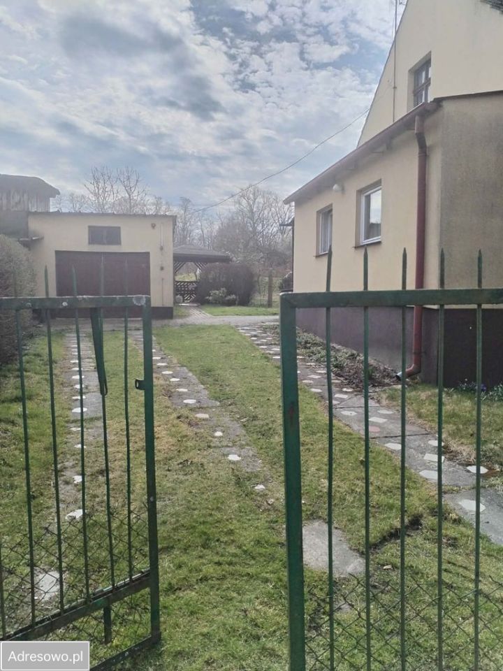 dom wolnostojący, 3 pokoje Pierstnica. Zdjęcie 9