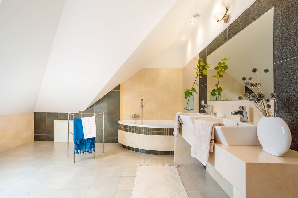 dom wolnostojący, 5 pokoi Borowa Góra, ul. Długa. Zdjęcie 12