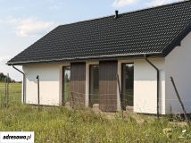 dom wolnostojący, 3 pokoje Lipiny. Zdjęcie 1