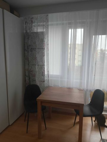 Mieszkanie 2-pokojowe Nowy Dwór Mazowiecki Osiedle Młodych. Zdjęcie 1