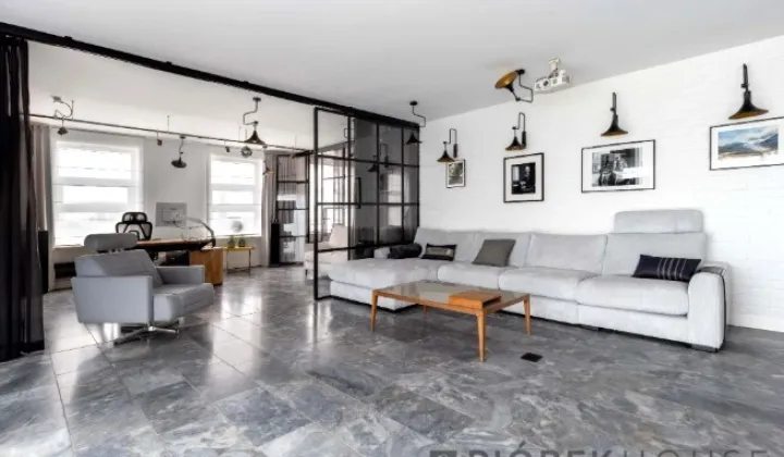 Mieszkanie 3-pokojowe Warszawa Śródmieście, al. Jana Pawła II