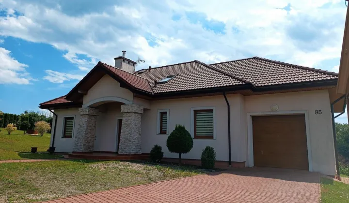 dom wolnostojący, 5 pokoi Wawrzka