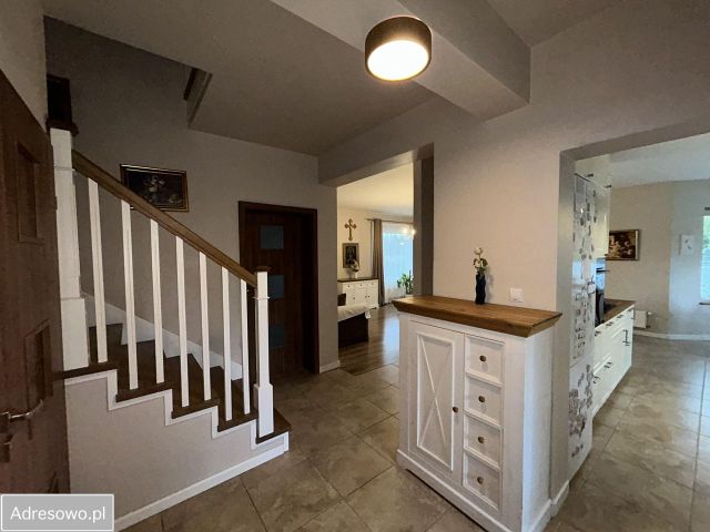 dom wolnostojący, 6 pokoi Nowe Grochale. Zdjęcie 3