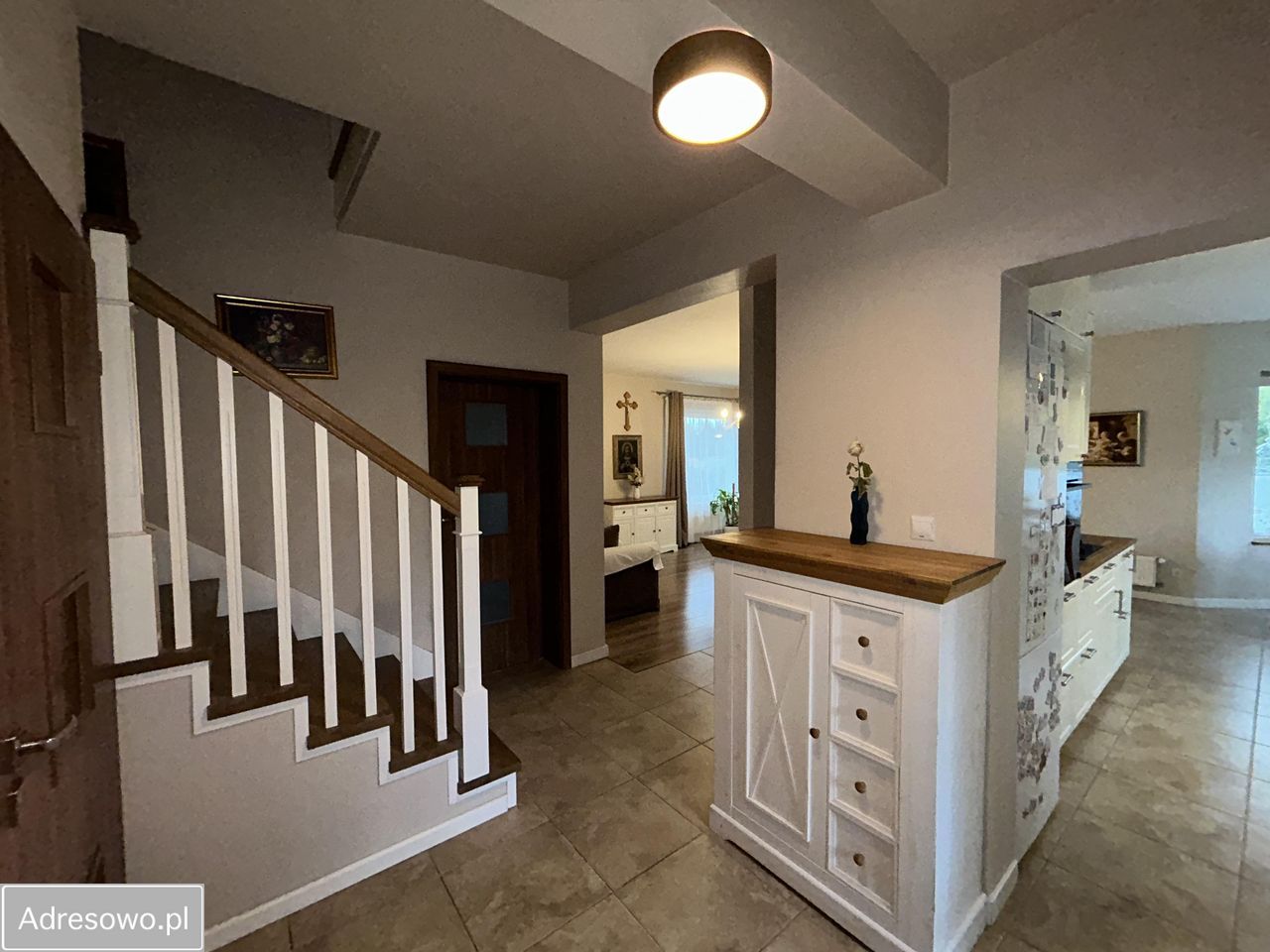 dom wolnostojący, 6 pokoi Nowe Grochale. Zdjęcie 3