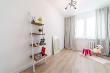 Mieszkanie 3-pokojowe Głogów. Zdjęcie 3