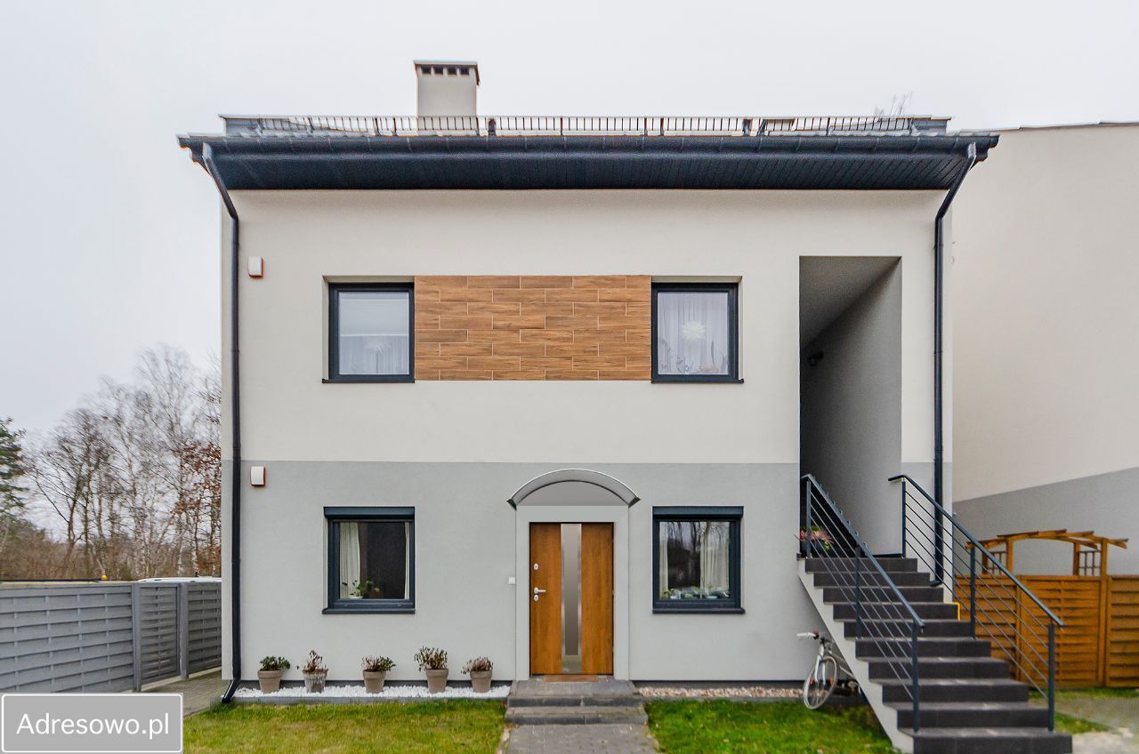 Mieszkanie 4-pokojowe Kobyłka, ul. Akacjowa. Zdjęcie 1