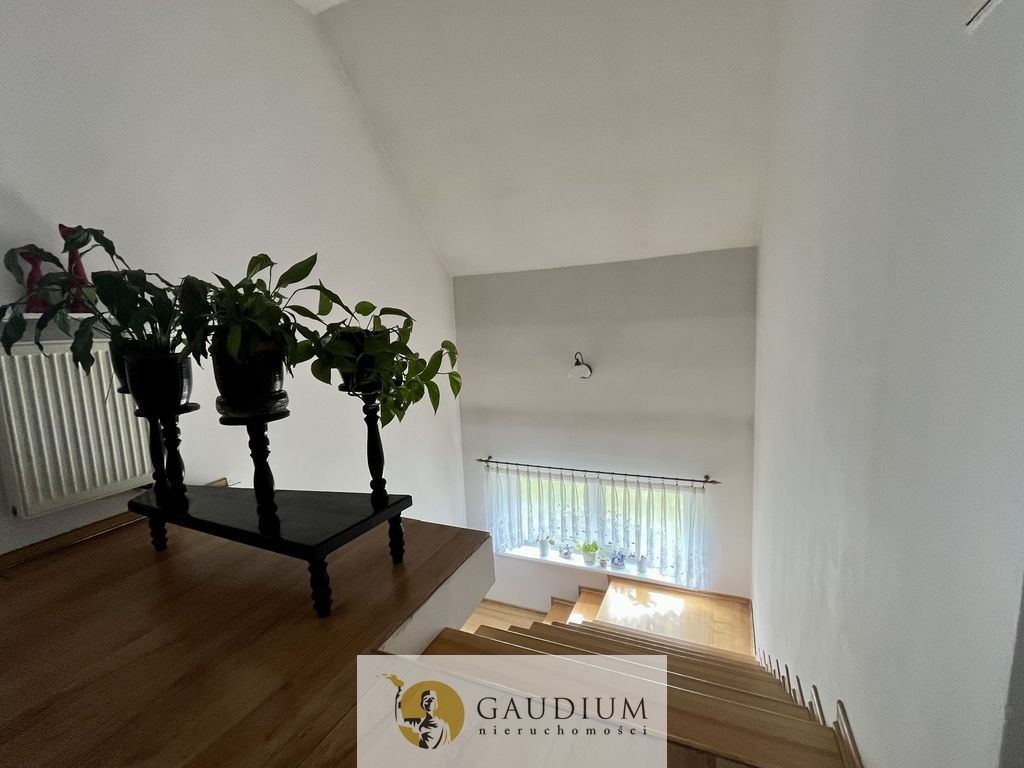 dom wolnostojący, 7 pokoi Bytonia, os. Zielone. Zdjęcie 28