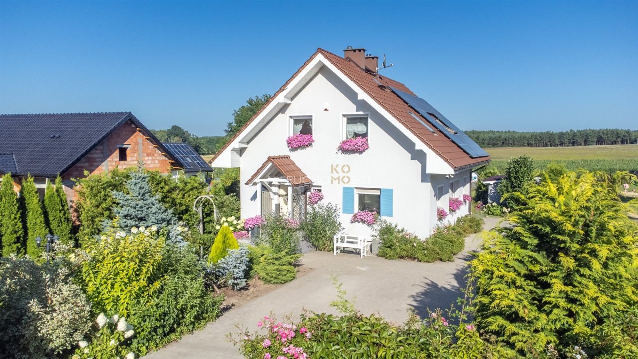 dom wolnostojący, 5 pokoi Wołów. Zdjęcie 2