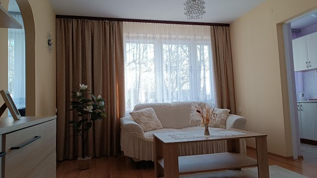 Mieszkanie 2-pokojowe Kraków Bieńczyce, os. Albertyńskie. Zdjęcie 1