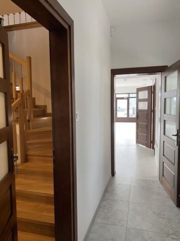 Biuro Radom Długojów, Juliusza Slowackiego. Zdjęcie 8