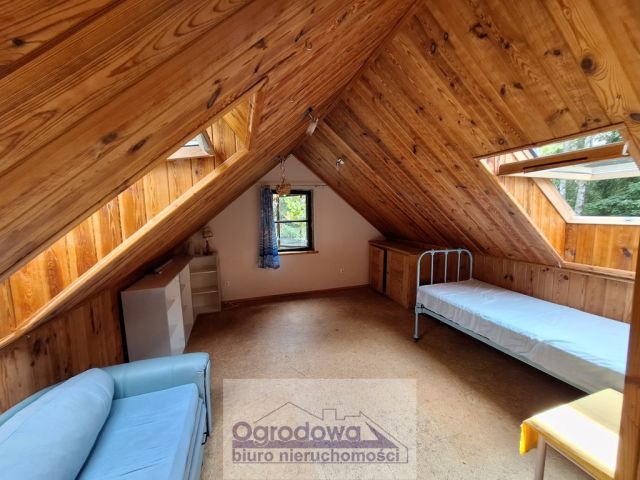 dom wolnostojący, 4 pokoje Urle. Zdjęcie 22