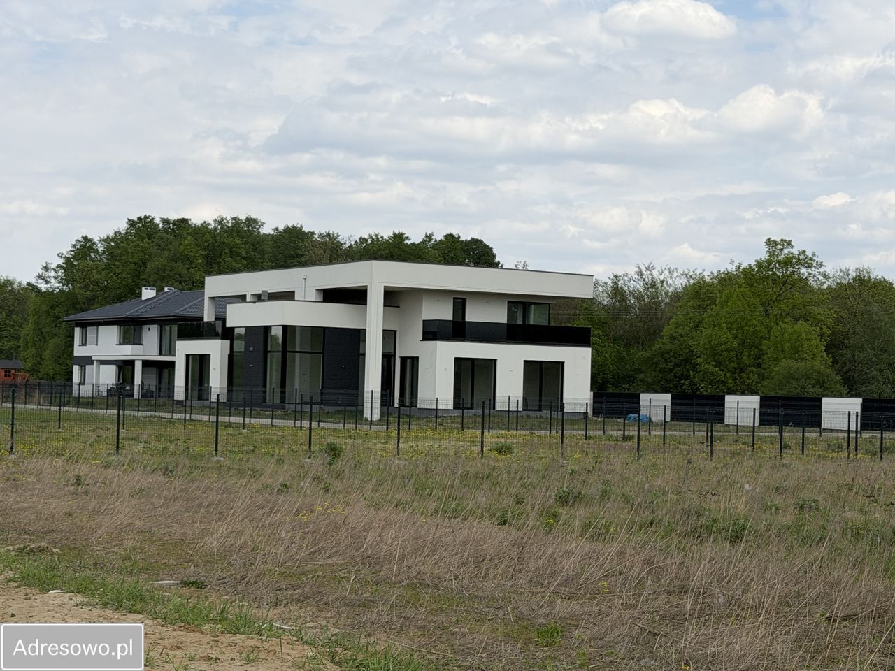 dom wolnostojący, 6 pokoi Pruszków, ul. Szarych Szeregów. Zdjęcie 2
