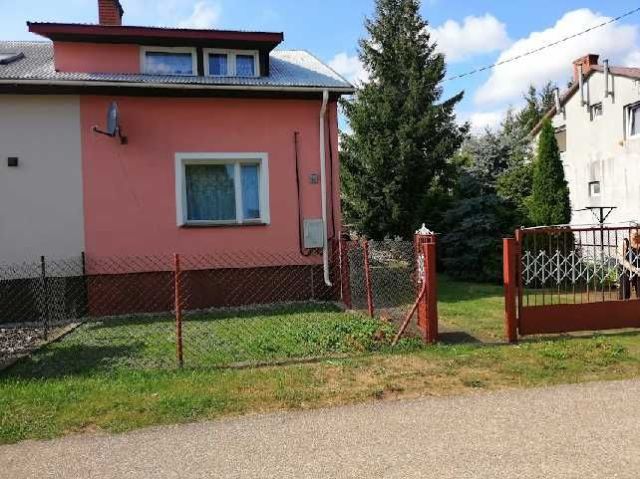 dom wolnostojący Uniszki Zawadzkie. Zdjęcie 1