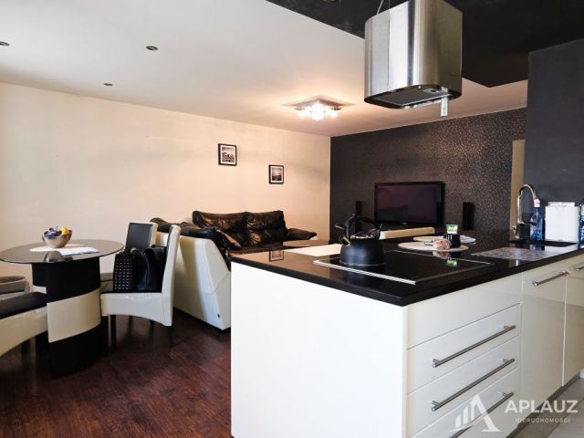 Mieszkanie 3-pokojowe Jelenia Góra Centrum. Zdjęcie 5