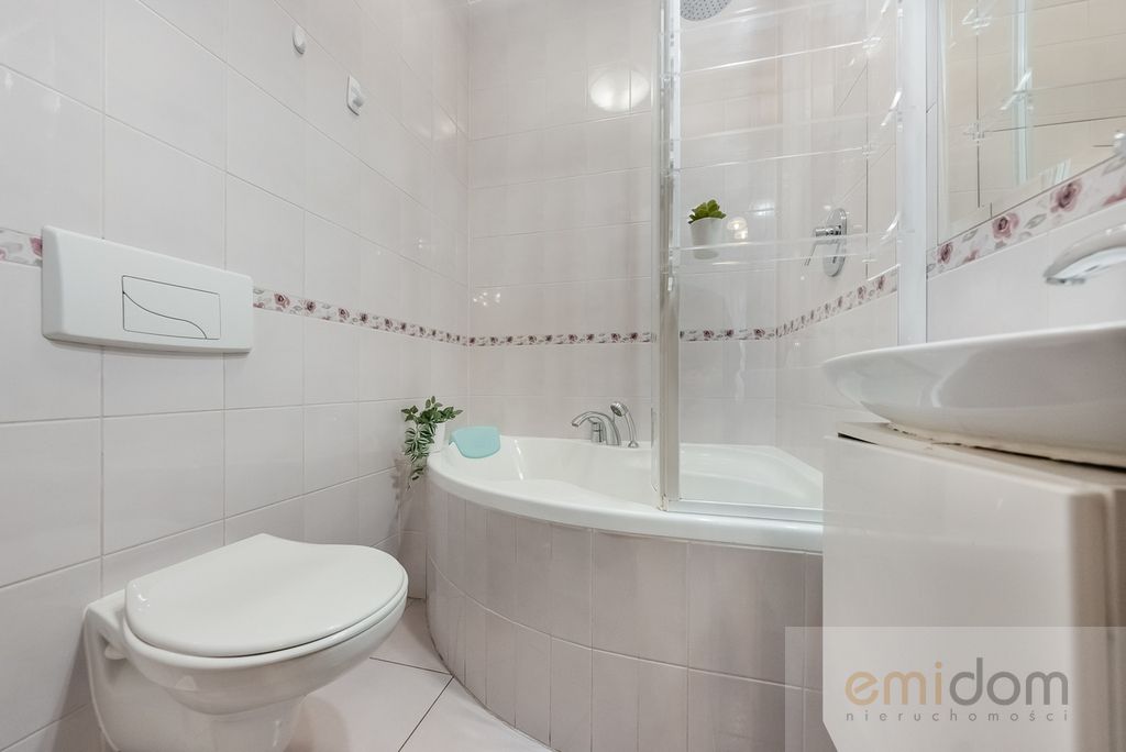 dom wolnostojący, 5 pokoi Warszawa Wilanów, ul. Sarmacka. Zdjęcie 4