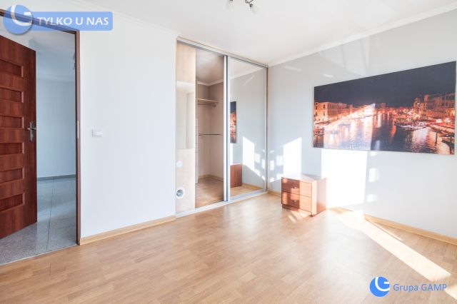 bliźniak, 4 pokoje Kraków Rybitwy, ul. Feliksa Wrobela. Zdjęcie 12